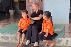 Sunshine Group đồng hành cùng học sinh nghèo Nghệ An: Những mảnh đời kiên cường giữa giông bão