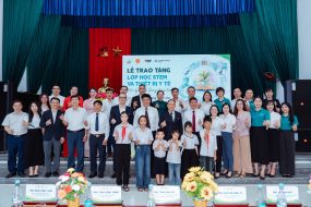 Tập đoàn Stavian cùng Cặp lá yêu thương “Ươm hy vọng – Dựng tương lai” cho học sinh xã Trung Chính (Bắc Ninh)